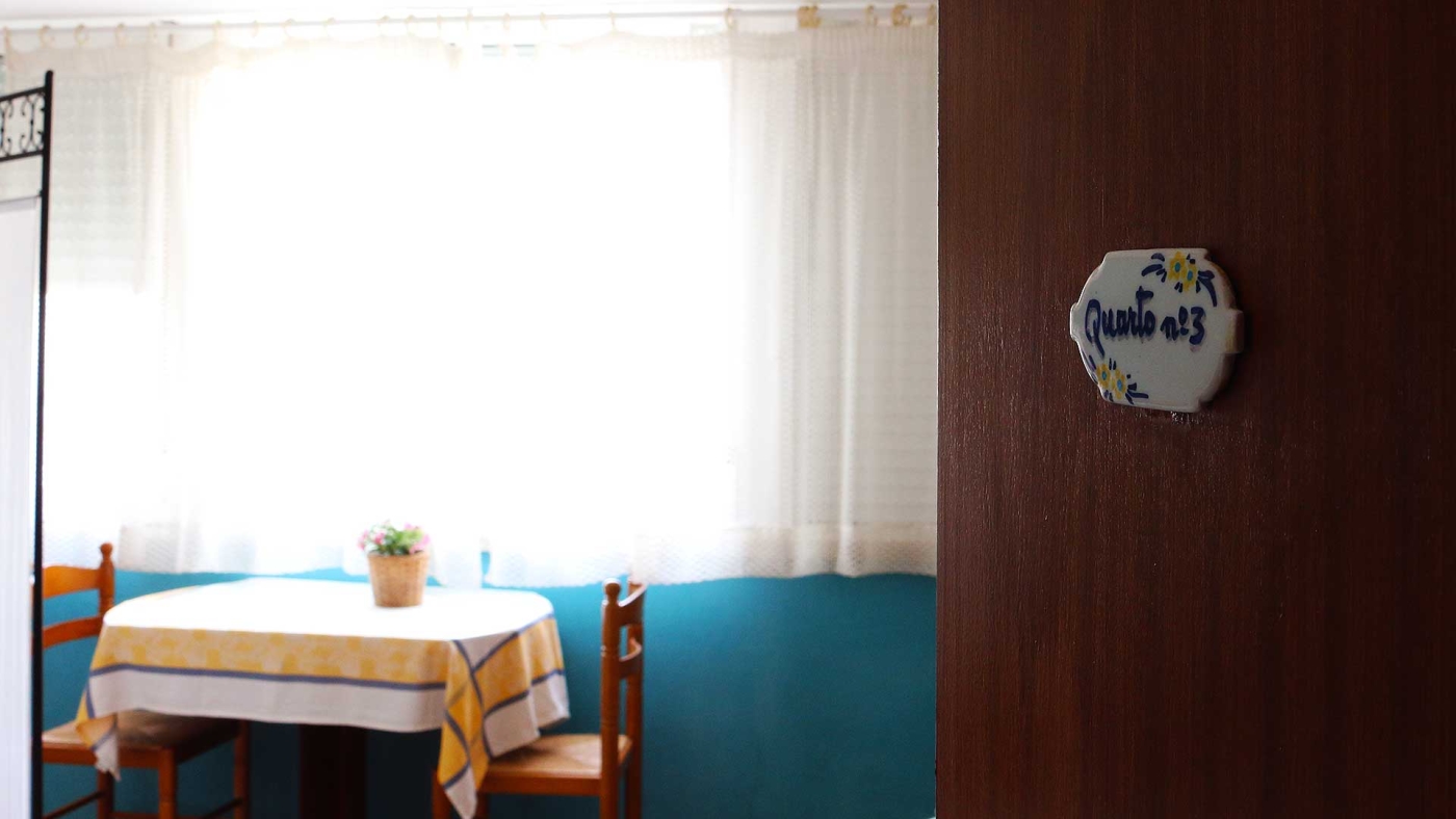 room-03-01-hospedaria-bernardo_ericeira