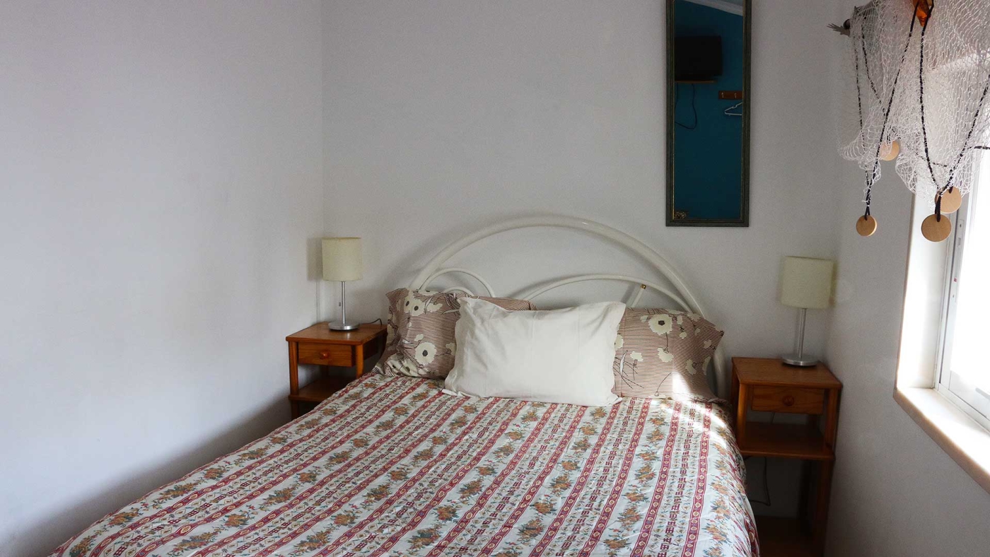room-06-06-hospedaria-bernardo_ericeira